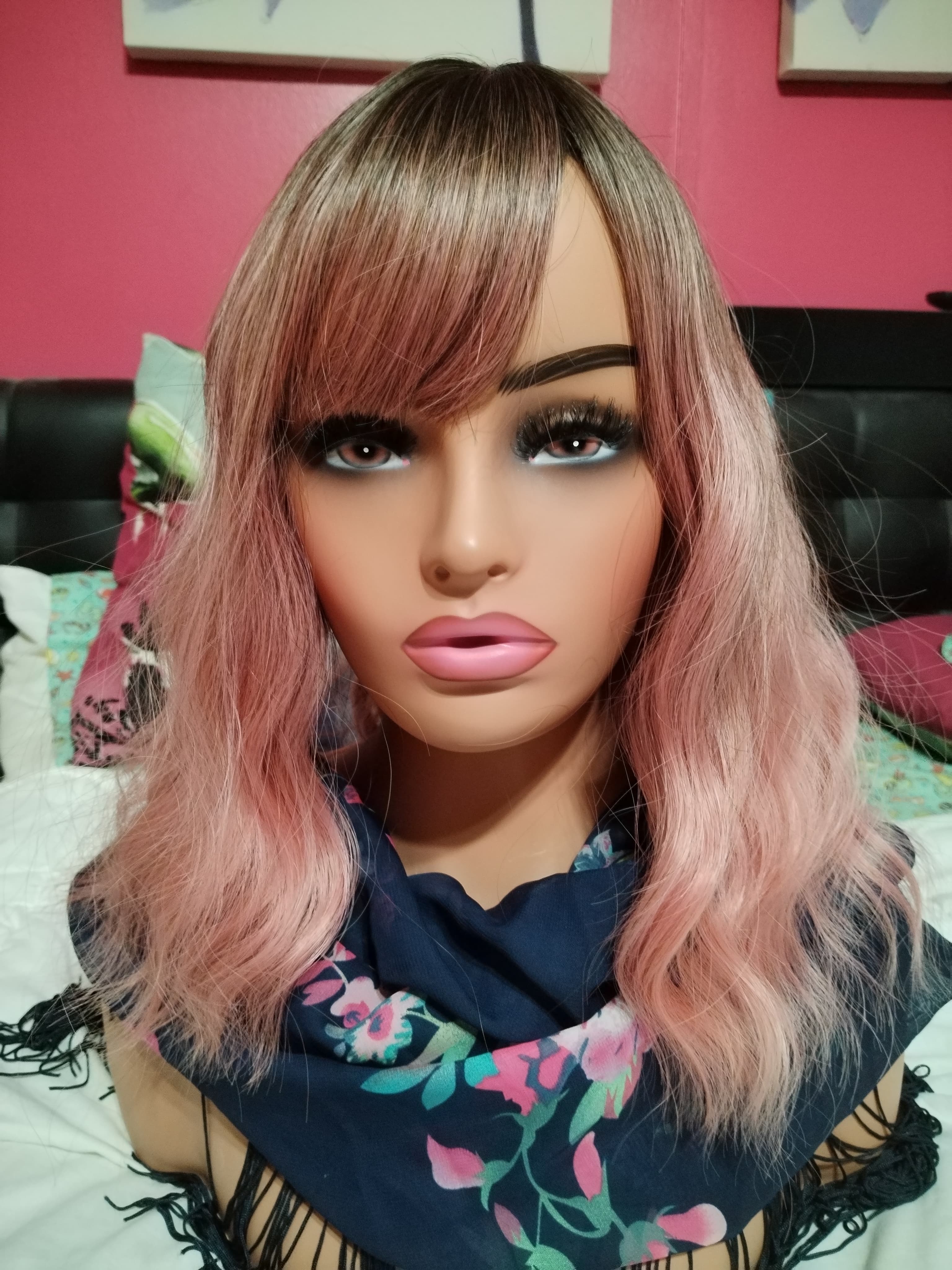 Beauty Niche wavy pink wig