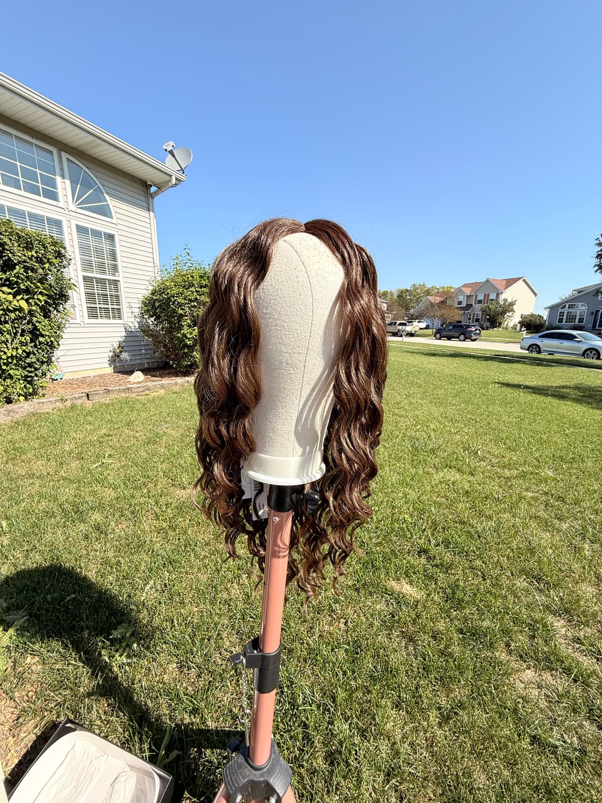 Hairdo Curley Girlie R10 chestnut light brown