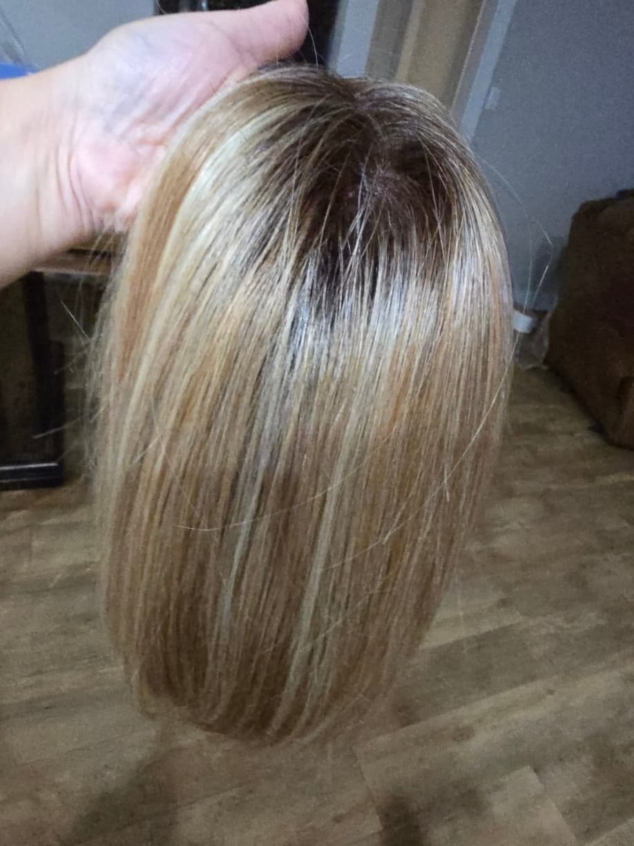 Raquel Welch On Point in Shaded Wheat - Perfect Fall Wig!