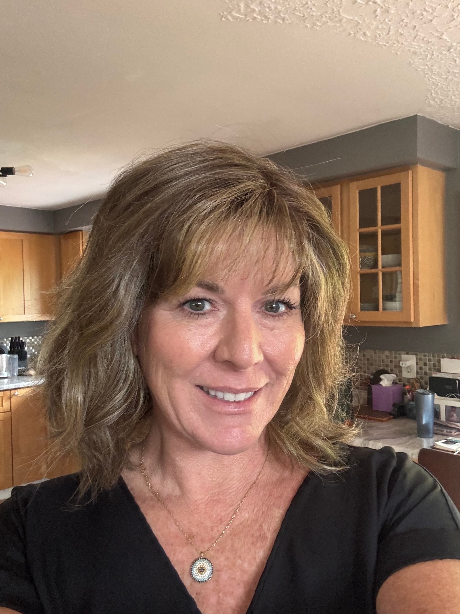 Raquel Welch brown blond wavy