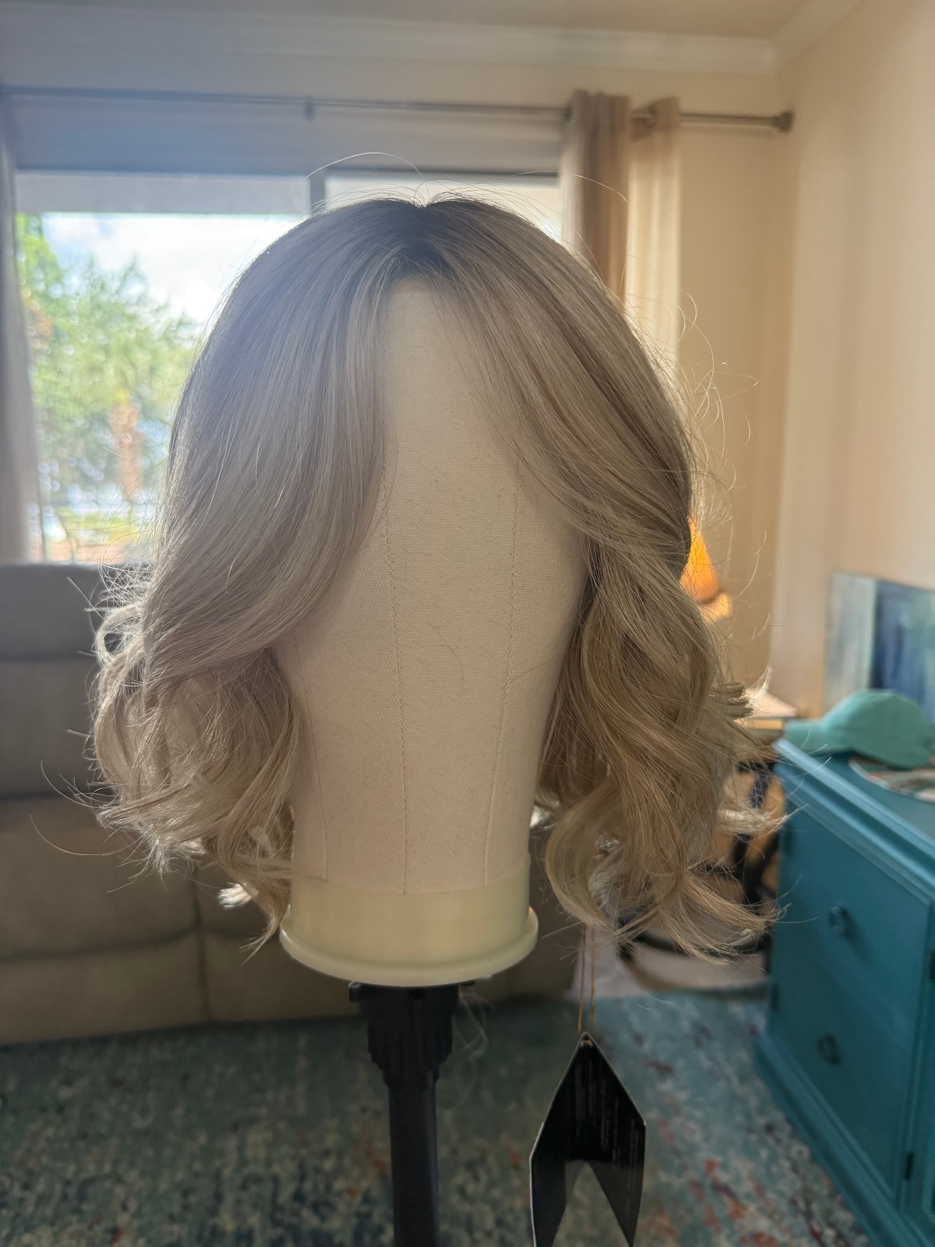 Belle Tress Estee Butterbeer Blonde